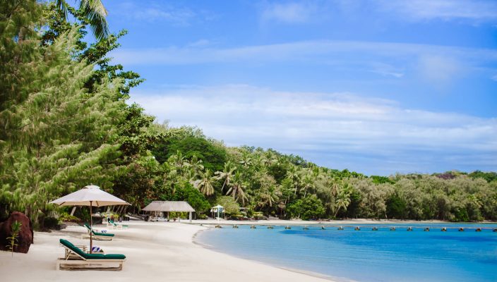 Turtle-Island-beachfront-bures-2-1.jpg Turtle-Island-beachfront-bures-2-1.jpg