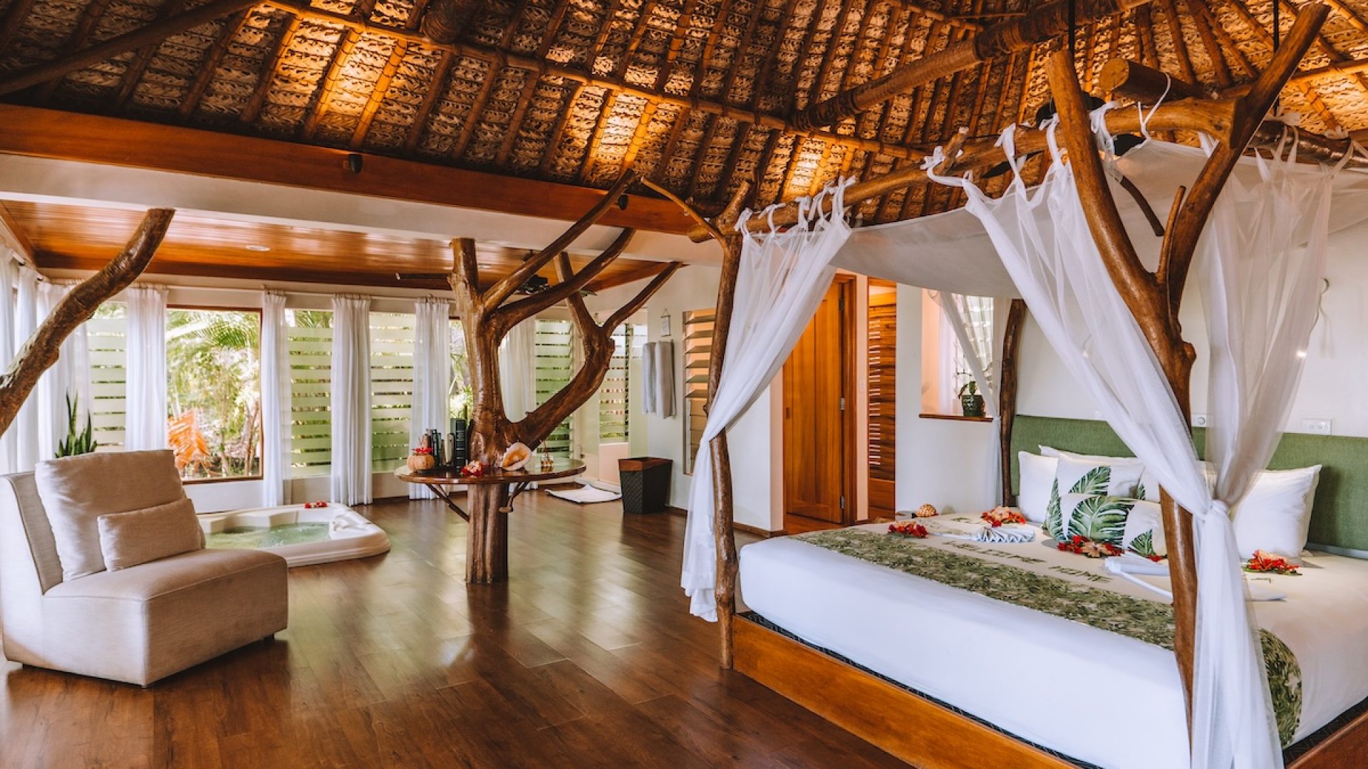 luxury-private-villa-interior-turtle-island